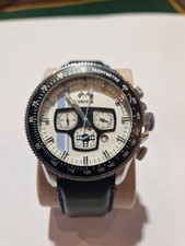 Très belle Montre Yema