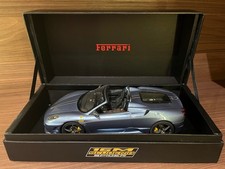 MR COLLECTION 1/18 FERRARI