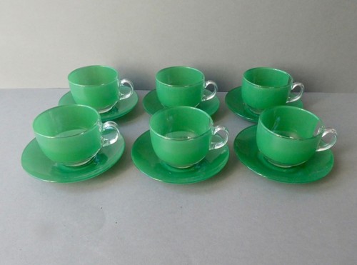 Tasses café leur sous - tasses,