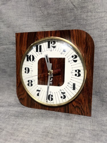 Ancienne pendule horloge