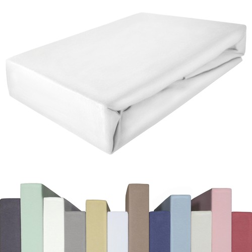 Premium fitted sheet for bed