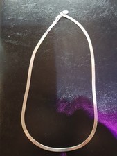 Très Beau Collier Chaîne En