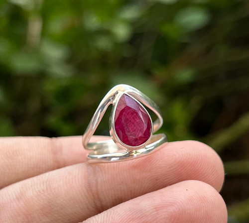 Bague rubis rouge véritable