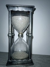 Très ancien sablier en