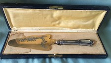 Pelle à tarte  métal