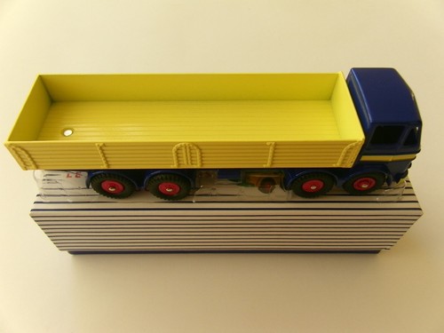 Dinky toys supertoys atlas - dinky-toys,