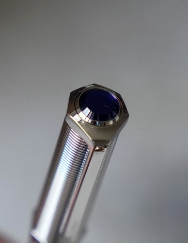 Magnifique stylo roller - stylo,