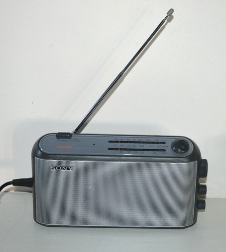 Ancienne radio portable - radio, sony