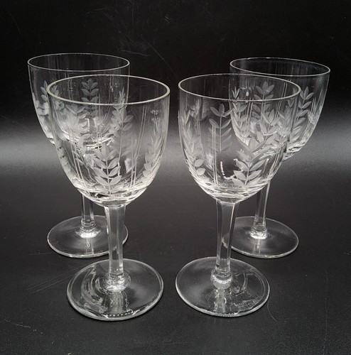 Quatre verres vin - verres, en