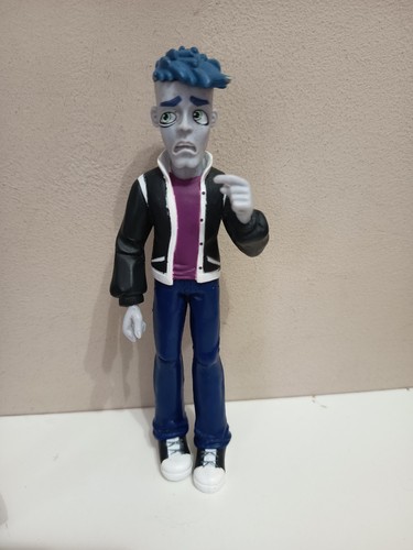 Monster high figurine - monster,