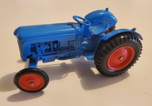 Tracteur ford voiture - tracteur,