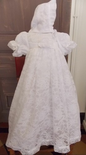 Robe bapteme ou - de,