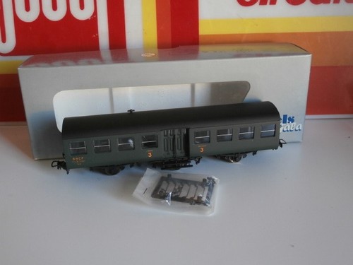 Aspect neuf plm sncf voiture - plm, 3