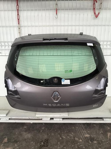 Malle hayon arriere renault - malle/hayon,