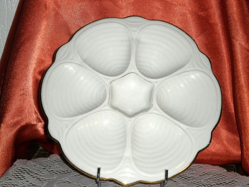 Ancienne assiette plat - plat, a