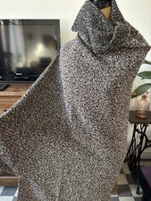 Coupon De Tissu Irrégulier