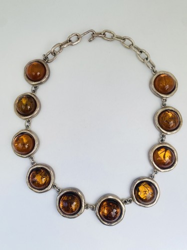 Collier cabochons biche - biche, de