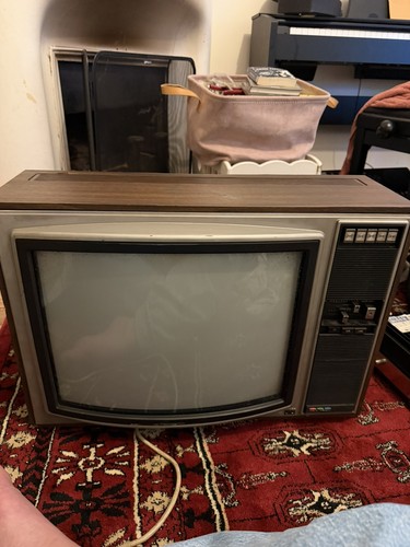 Vintage sony trinitron crt - vintage,