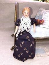 Poupée Maison De Poupée