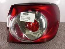 Feu arriere principal droit