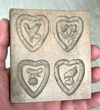 petit moule à gateau sec en