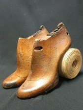 TRES ANCIENNES FORMES A