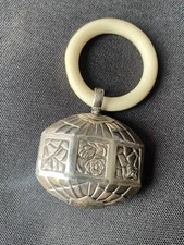 Ancien hochet Art déco en