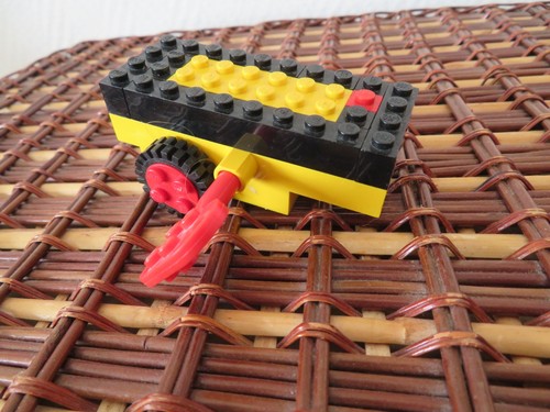 Moteur remontoir lego - a,