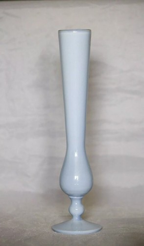 Opaline bleue vase - , vintage