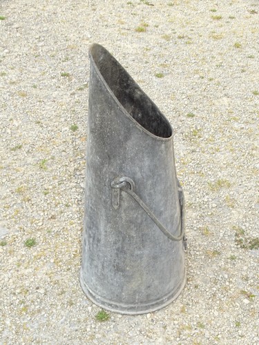 Ancien seau charbon - -ancien, a