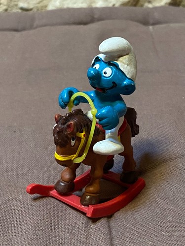 Super schtroumpf sur cheval - super,