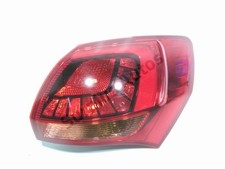 FEU ARRIERE DROIT 924021P200