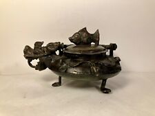 Jolie verseuse ou brule parfum