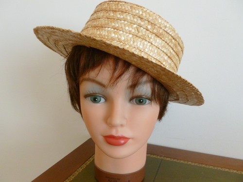Beau chapeau canotier - chapeau, en