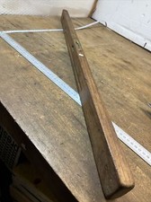 outil ancien niveau à bulle