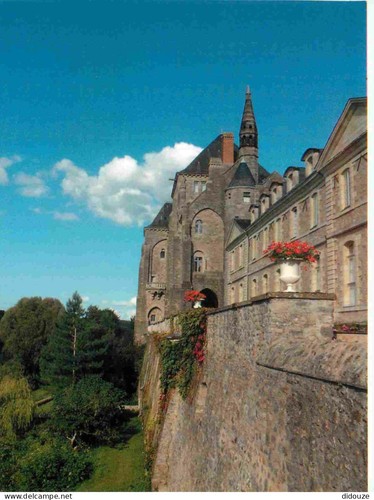 Carte postale solesmes - -,