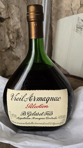 Bouteille armagnac - bouteille,