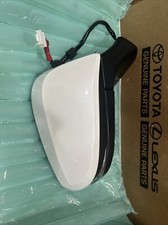2021-2022Toyota Venza Limited Right  Side mirror W/BSM/Camera , Wind Chill Pearl