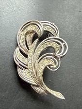 Ancienne Broche En metal