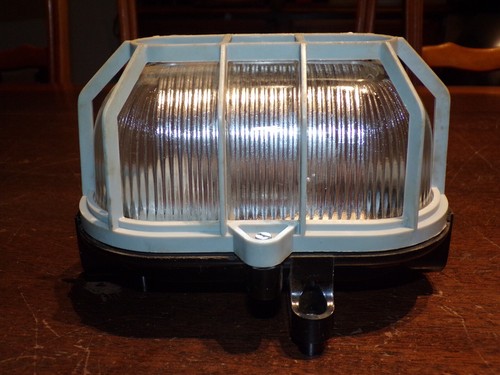 Ancienne lampe bunker tgl - de,
