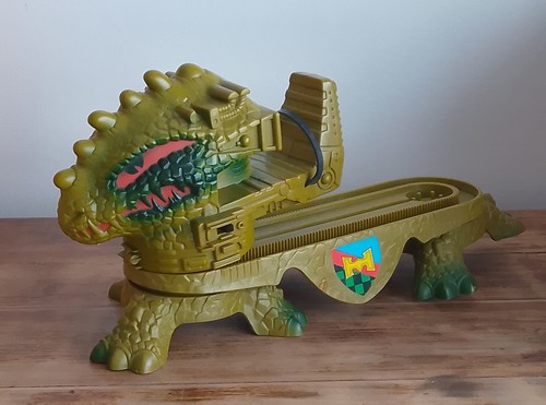 Vintage dragon walker maitres - walker,
