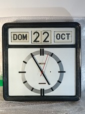 IMPORTANTE HORLOGE DESIGN