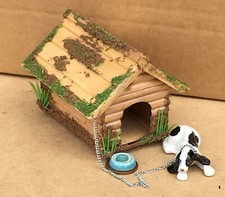 Maison de Poupées Stressed