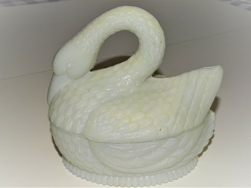 Jolie boite opaline - -jolie,