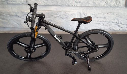 Vélo vtt miniature échelle - vélo,