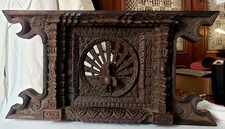 SCULPTURE murale BOIS palais