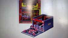BURAGO: STAND FERRARI F1 -