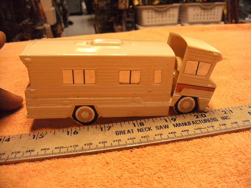 Vintage avon winnebago motor - vintage,
