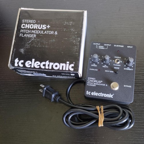Electronic stereo chorus - chorus, +
