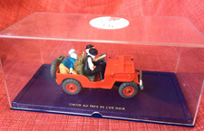 Voiture TINTIN LA JEEP ROUGE